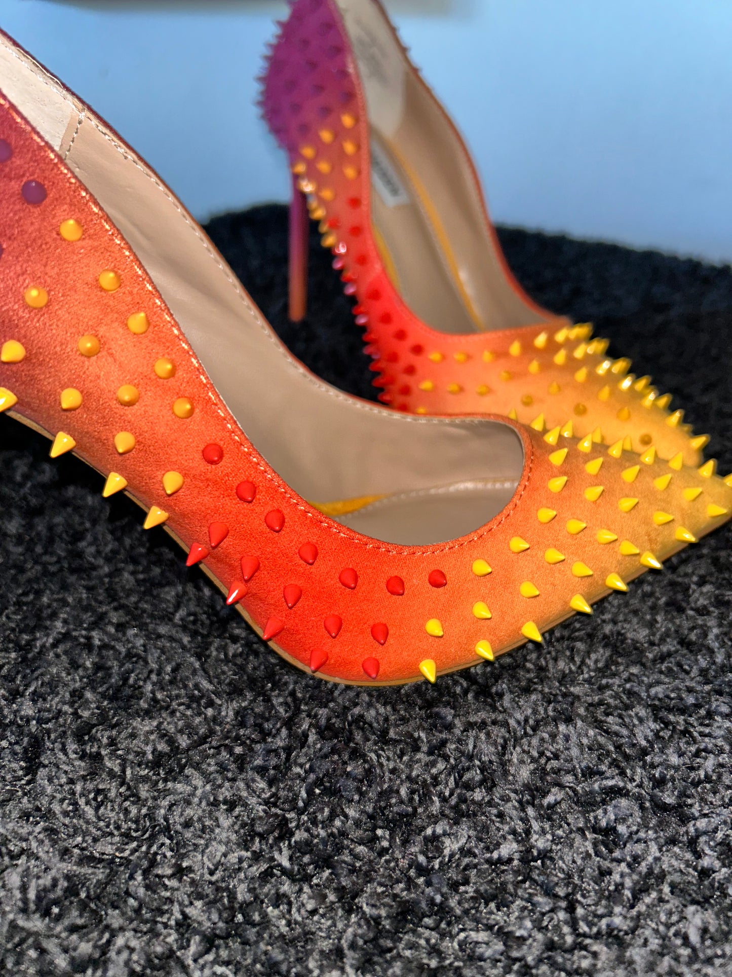 Steve Madden Limited Multicolor Pumps