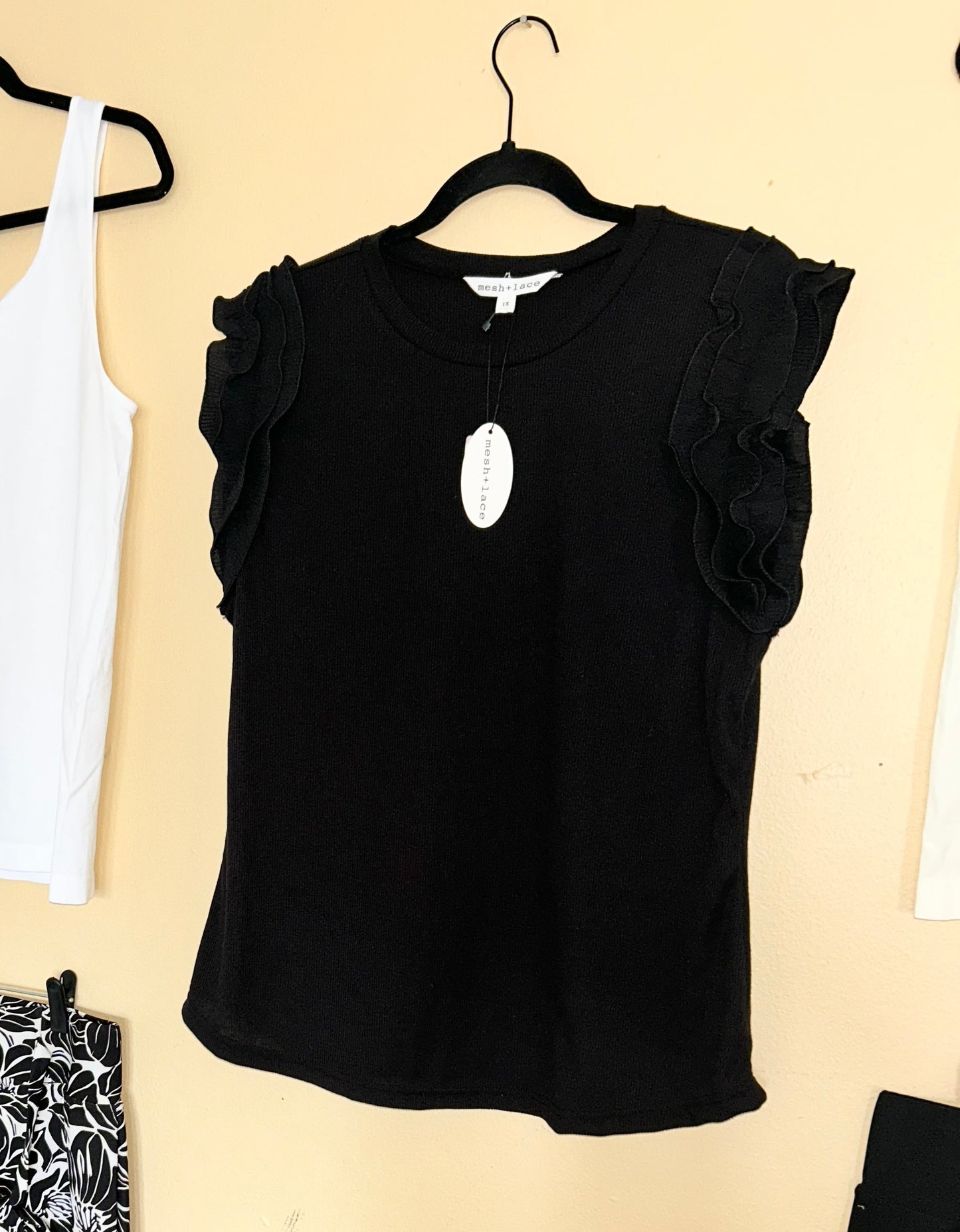 Ruffled Black Top 1X